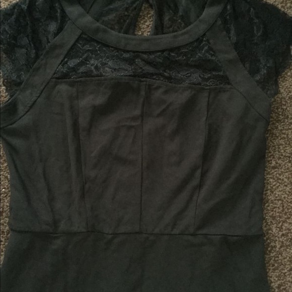 Paperdoll XL Women’s Dress - Picture 2 of 5